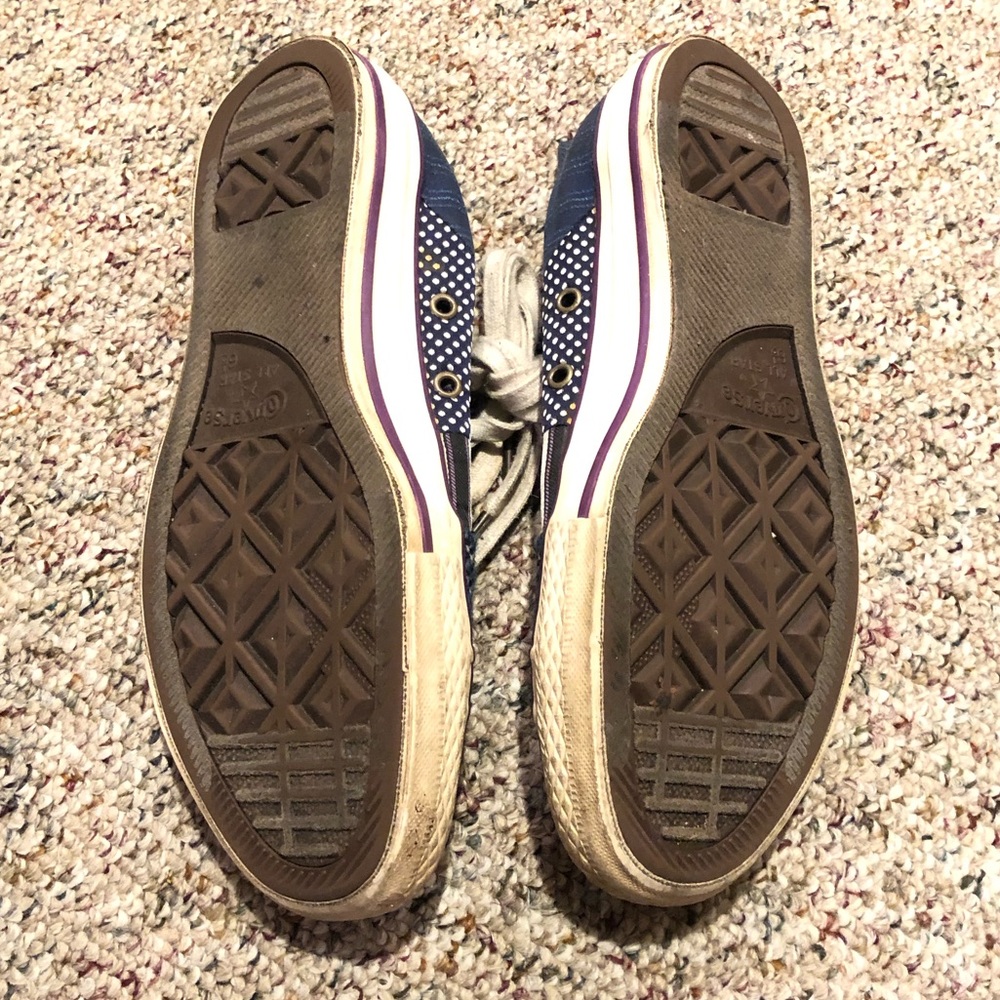 Unique Converse - Picture 2 of 4